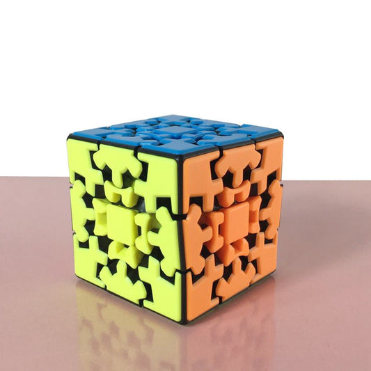 Yuxin 3x3 Gear Cube with Solid Color Design - aydens bidness